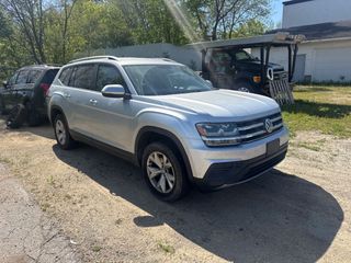 2018 Volkswagen Atlas 3.6L V6 S - Exterior Front Right Corner Image